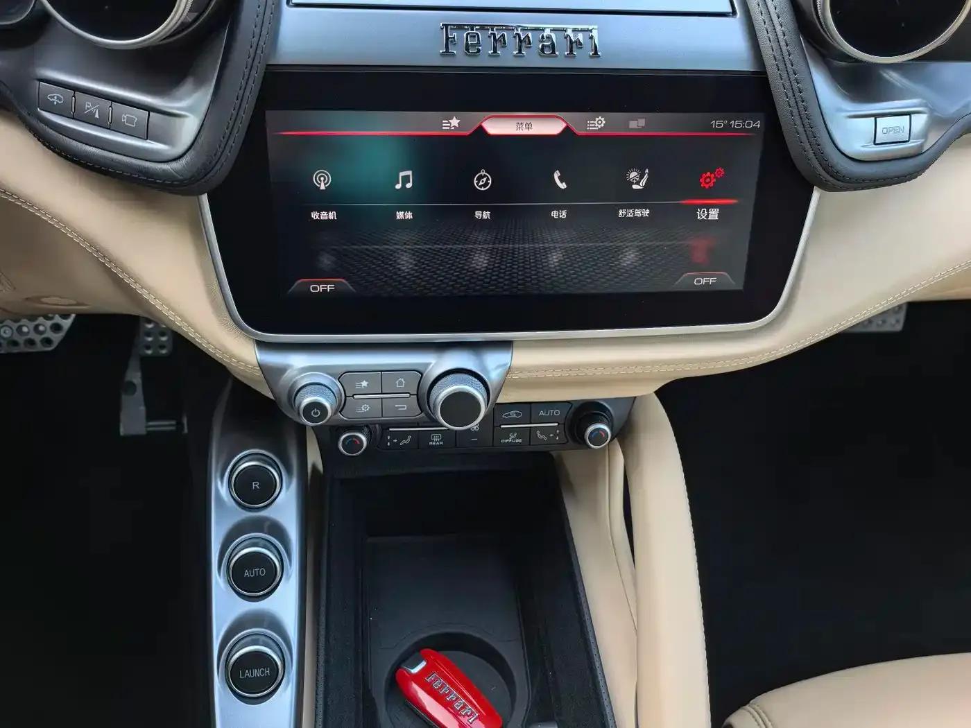 2017 GTC4Lusso 3.9T V8 — миниатюра 26