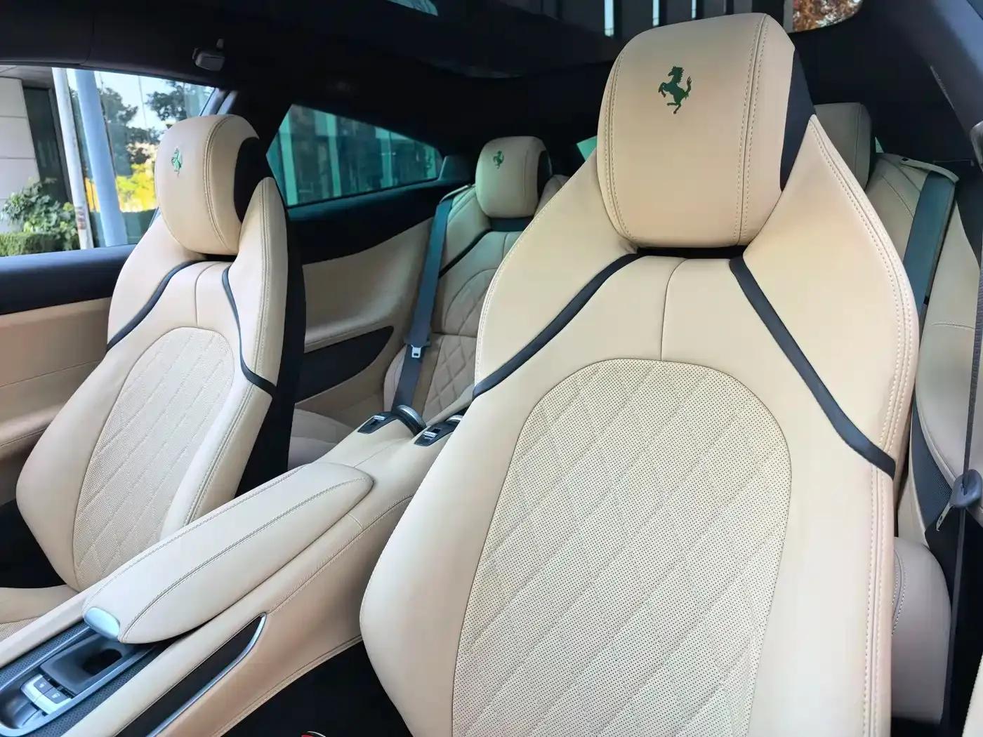 2017 GTC4Lusso 3.9T V8 — миниатюра 35
