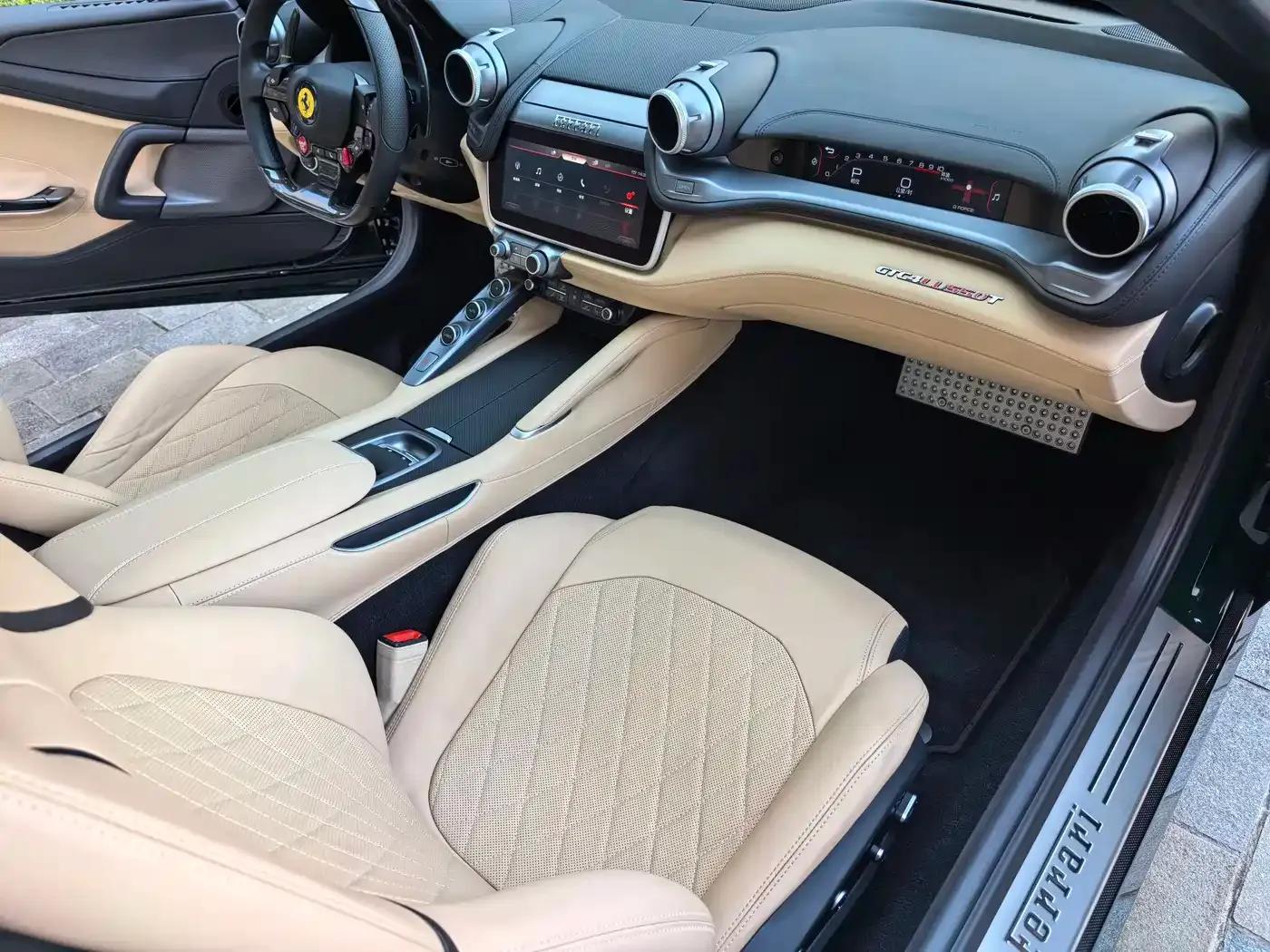 2017 GTC4Lusso 3.9T V8 — миниатюра 41