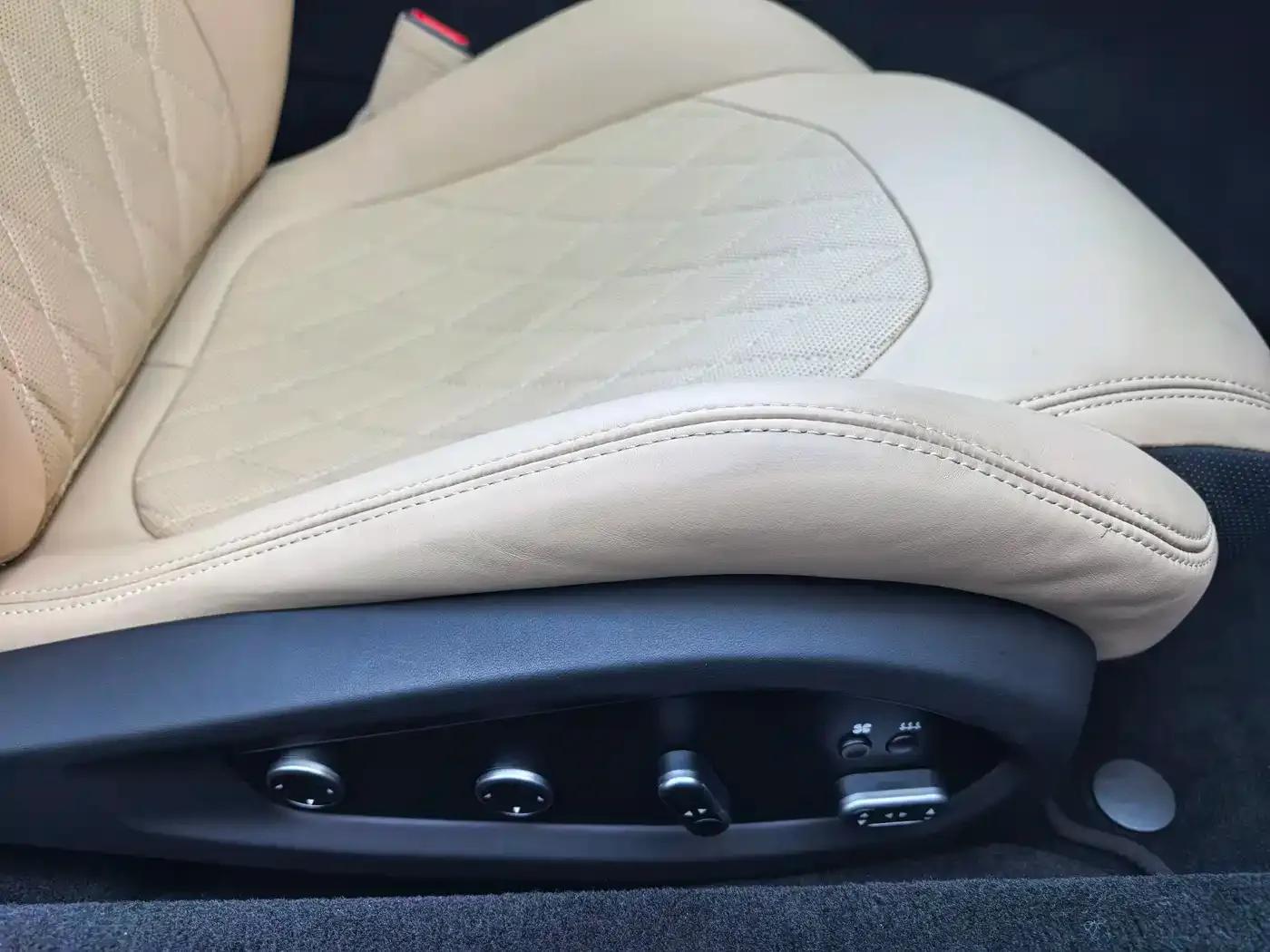 2017 GTC4Lusso 3.9T V8 — миниатюра 54