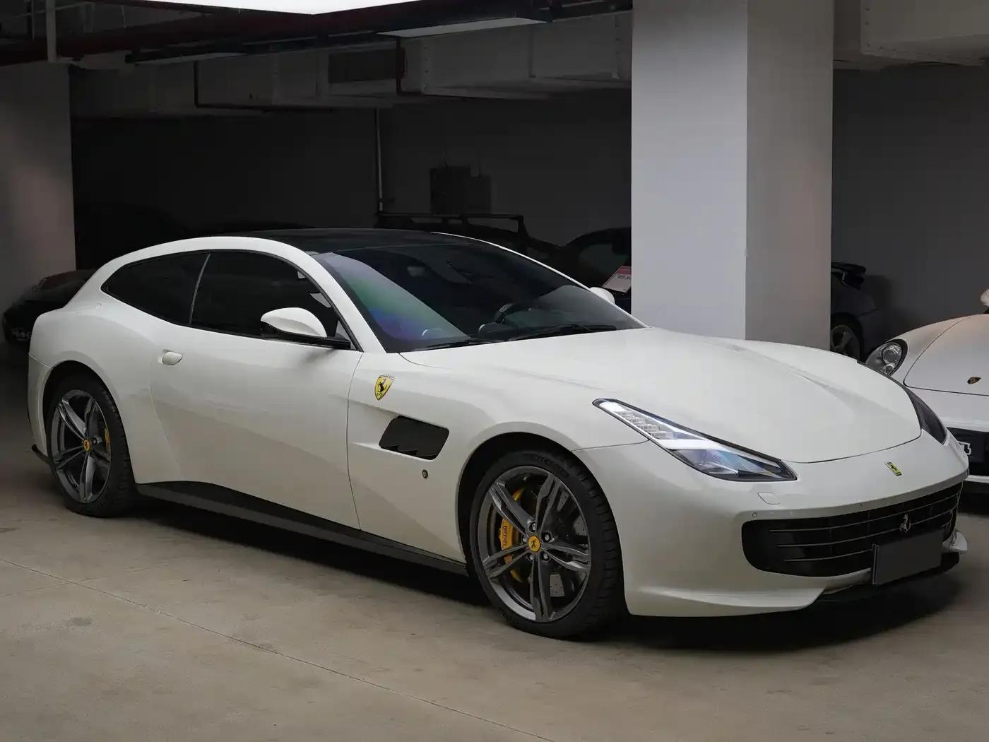 2016 GTC4Lusso 6.3L V12 — миниатюра 3
