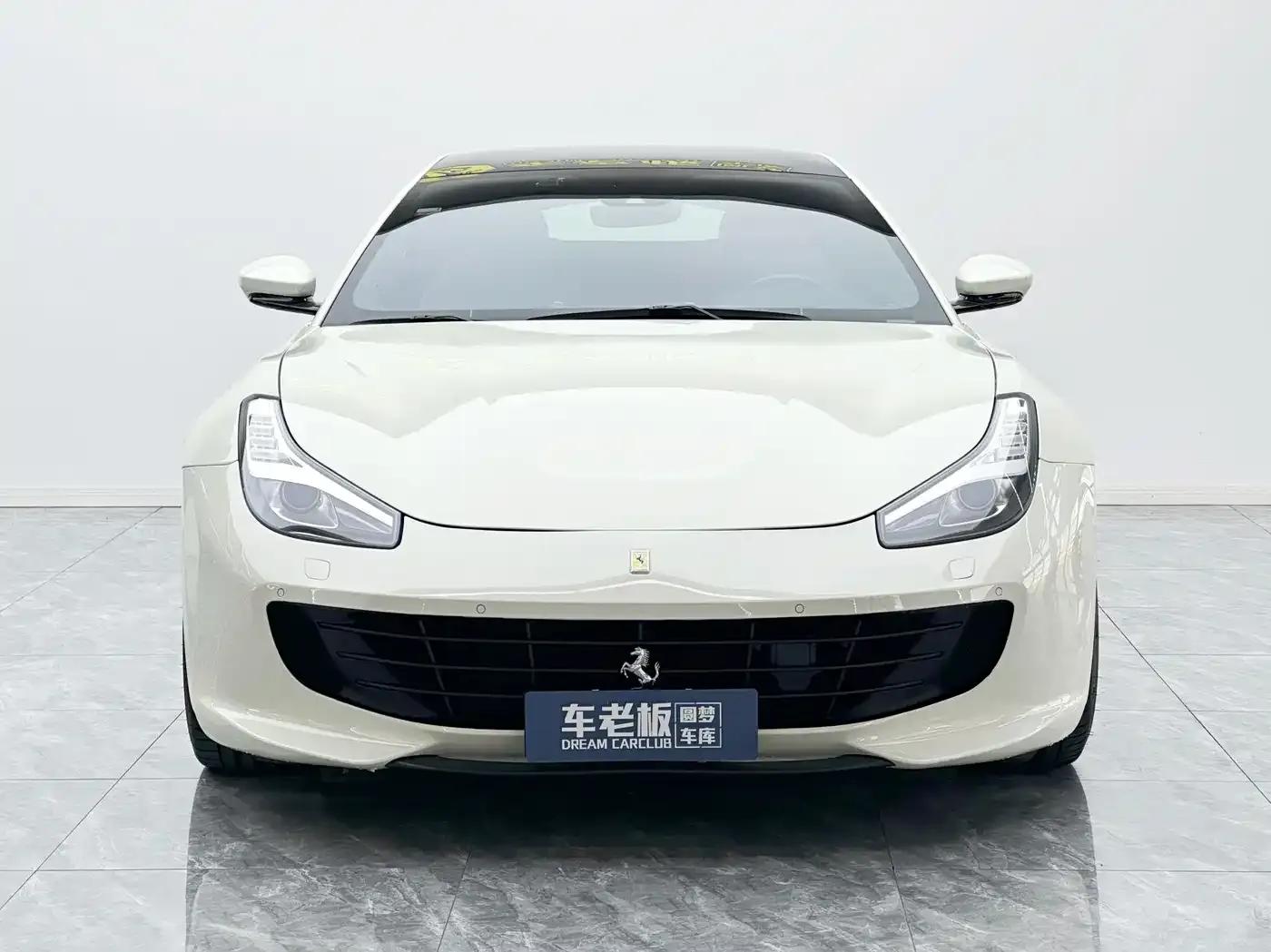 2017 GTC4Lusso 3.9T V8 — миниатюра 2