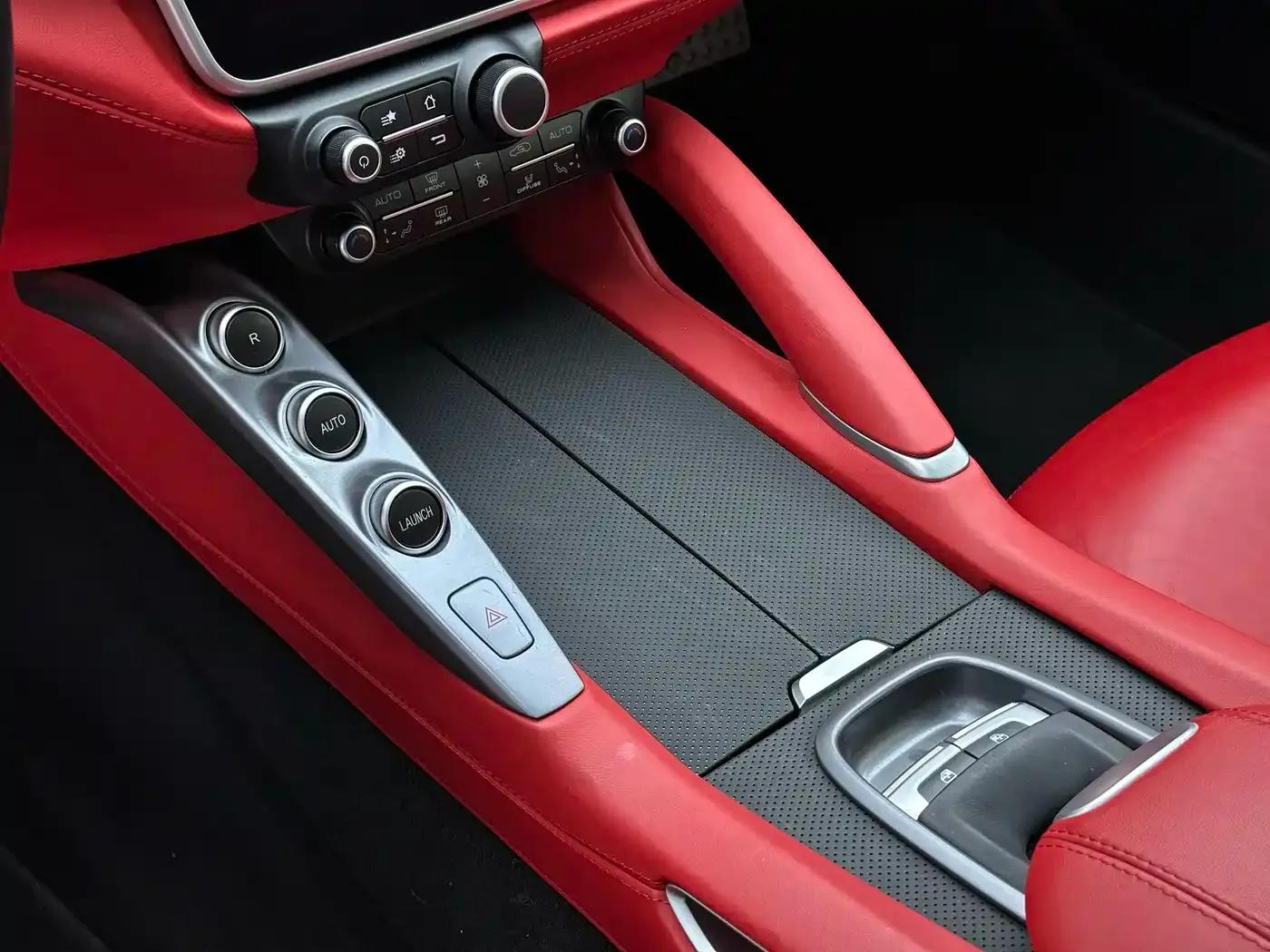 2017 GTC4Lusso 3.9T V8 — миниатюра 20