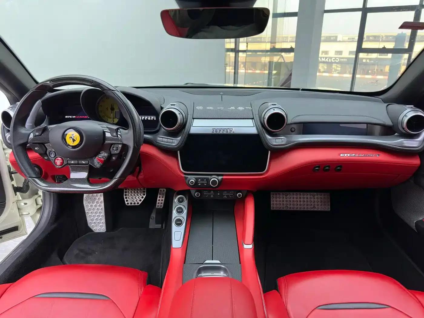 2017 GTC4Lusso 3.9T V8 — миниатюра 23