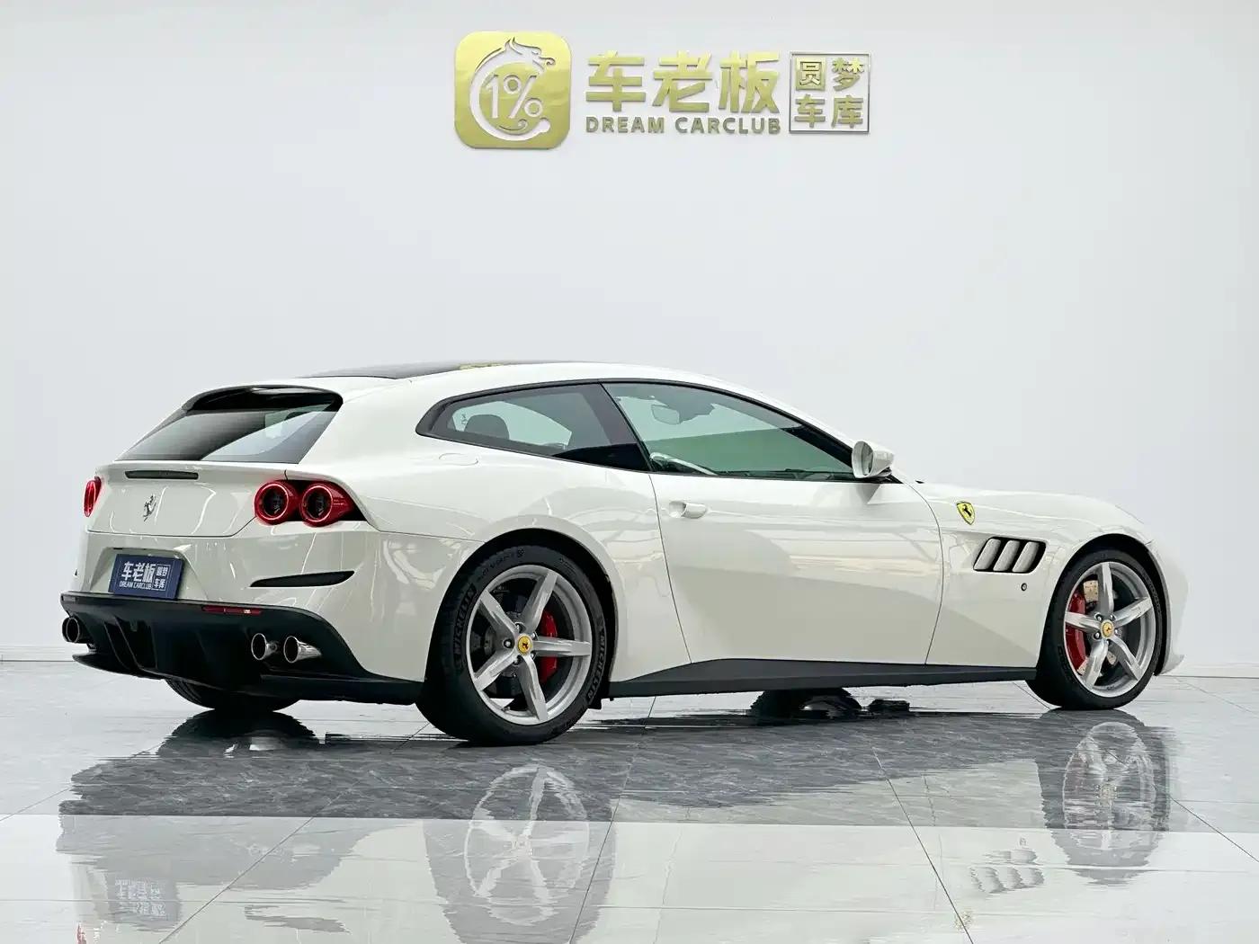 2017 GTC4Lusso 3.9T V8 — миниатюра 4