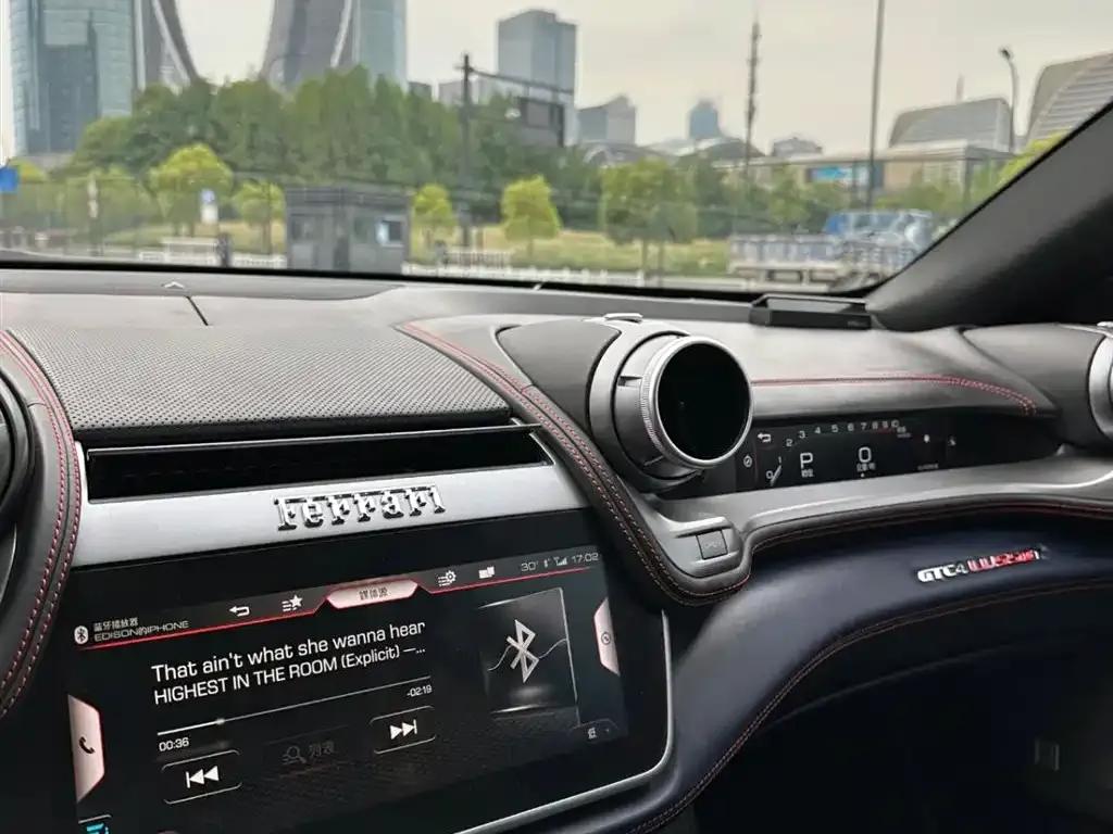 2017 GTC4Lusso 3.9T V8 — миниатюра 10