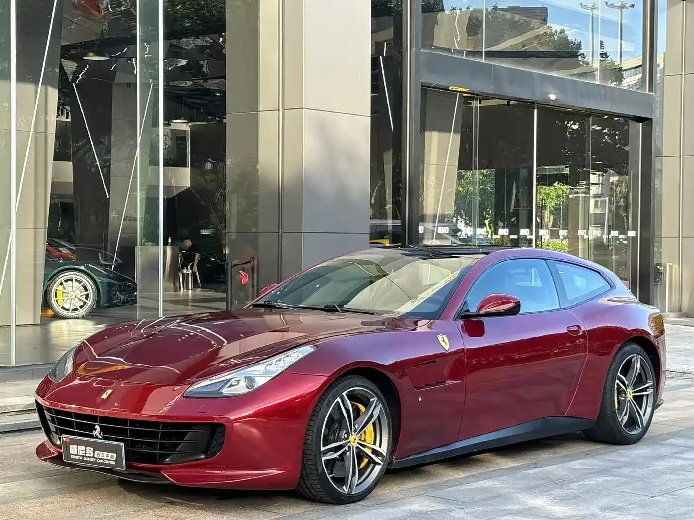2016 GTC4Lusso 6.3L V12 — миниатюра 1
