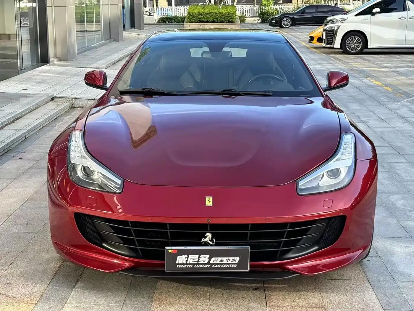 2016 GTC4Lusso 6.3L V12 — миниатюра 2