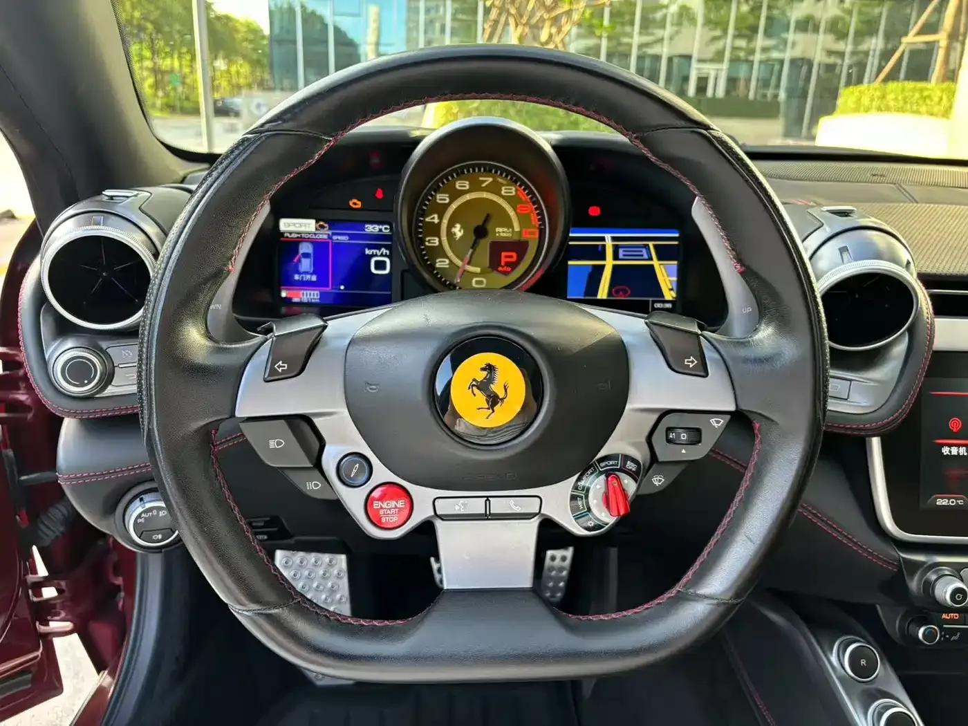 2016 GTC4Lusso 6.3L V12 — миниатюра 11