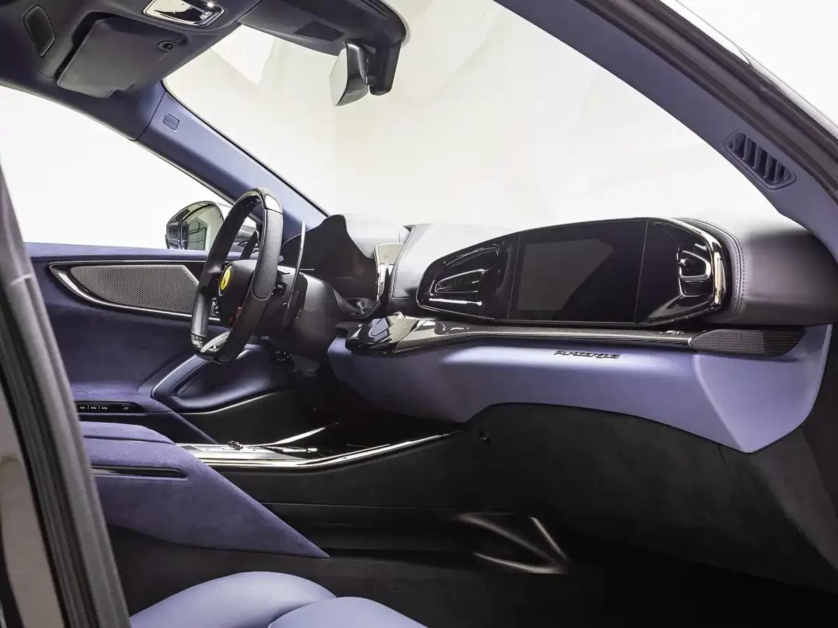 2023 Purosangue 6.5L V12 — миниатюра 20