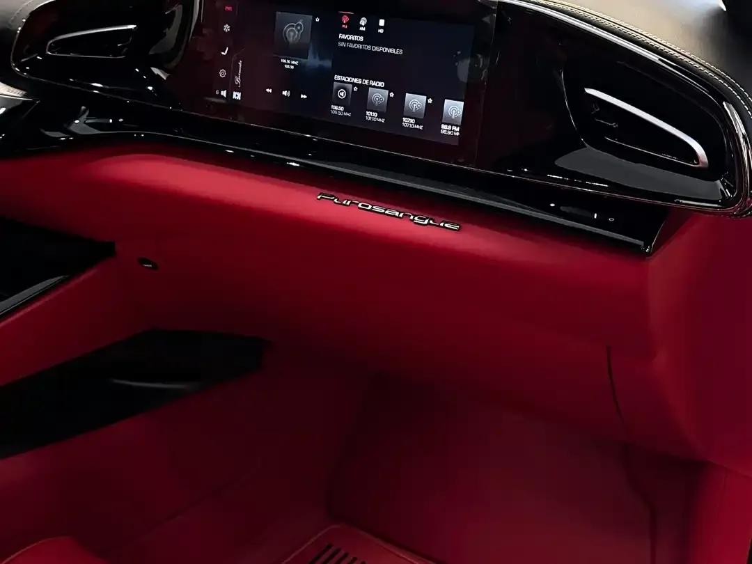 2023 Purosangue 6.5L V12 — миниатюра 11