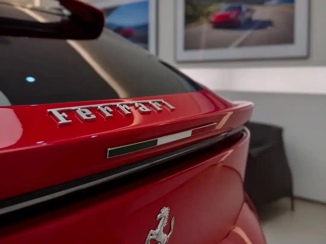 2023 Purosangue 6.5L V12 — миниатюра 10