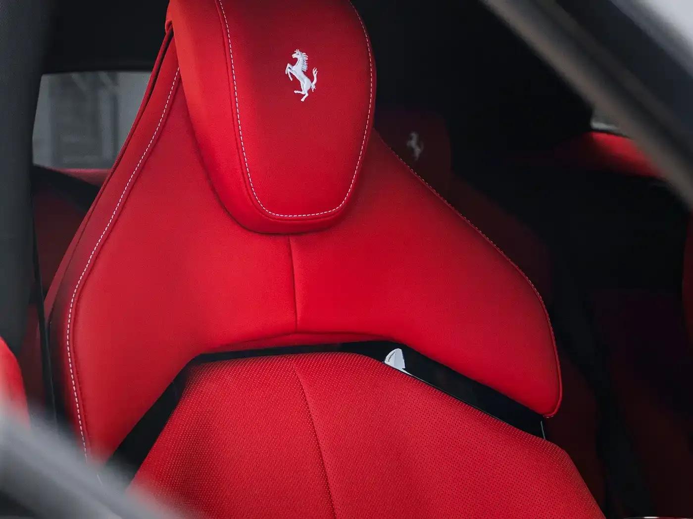 2023 Purosangue 6.5L V12 — миниатюра 14