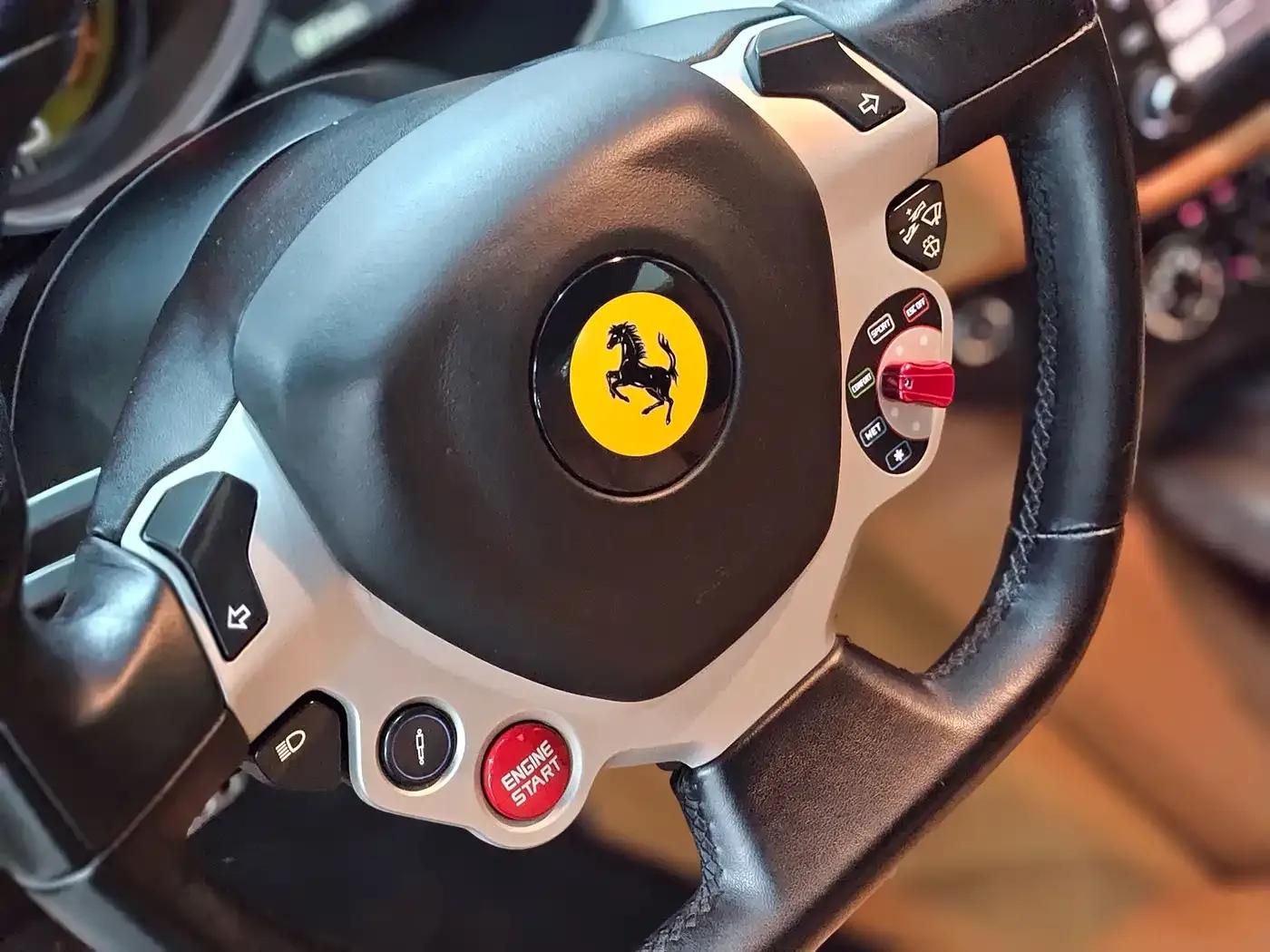 Ferrari FF 2012 6.3L V12 — миниатюра 11