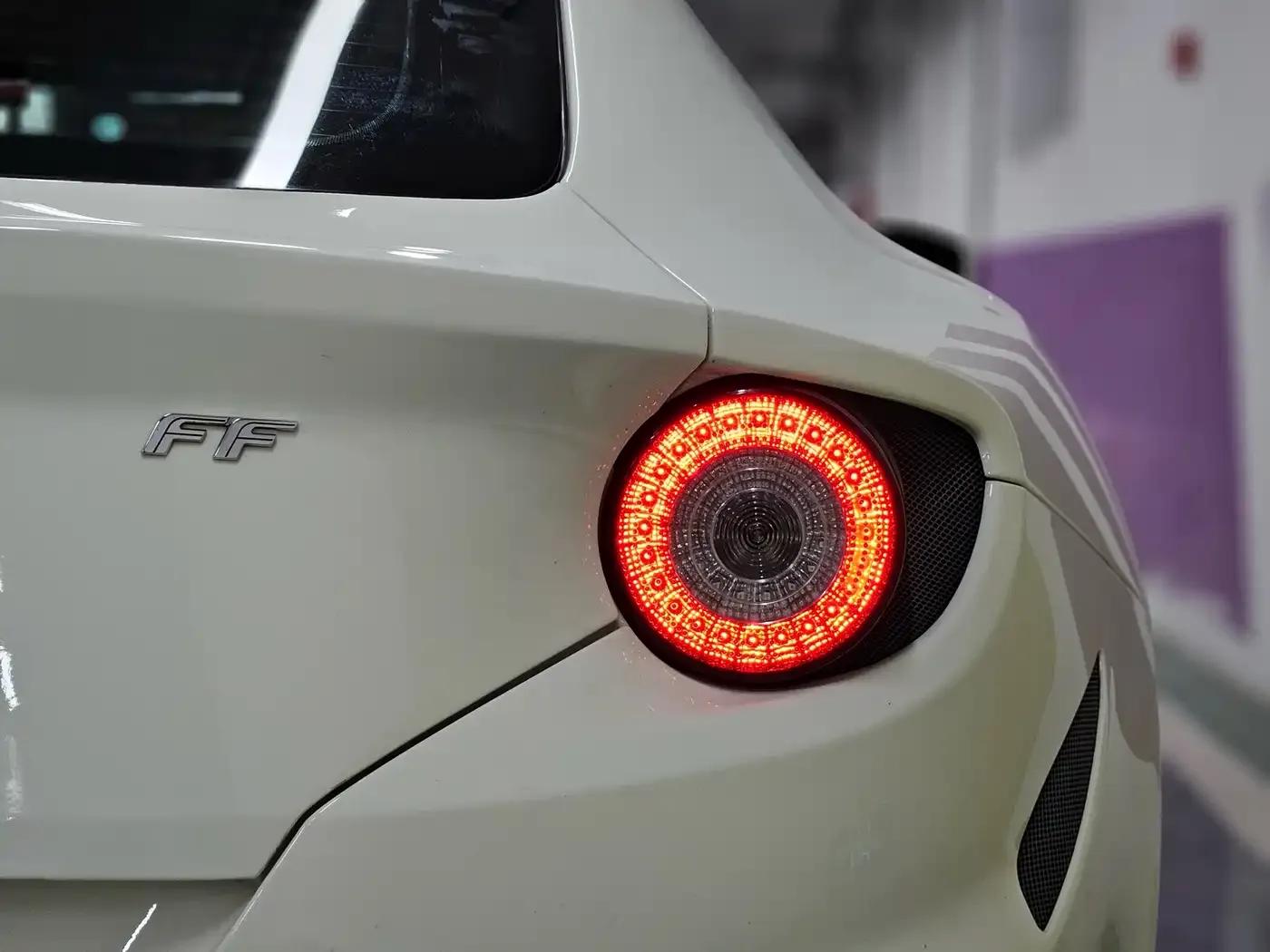 Ferrari FF 2012 6.3L V12 — миниатюра 19