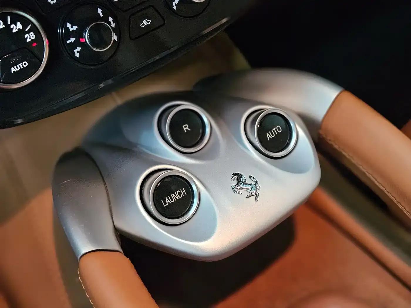 Ferrari FF 2012 6.3L V12 — миниатюра 9