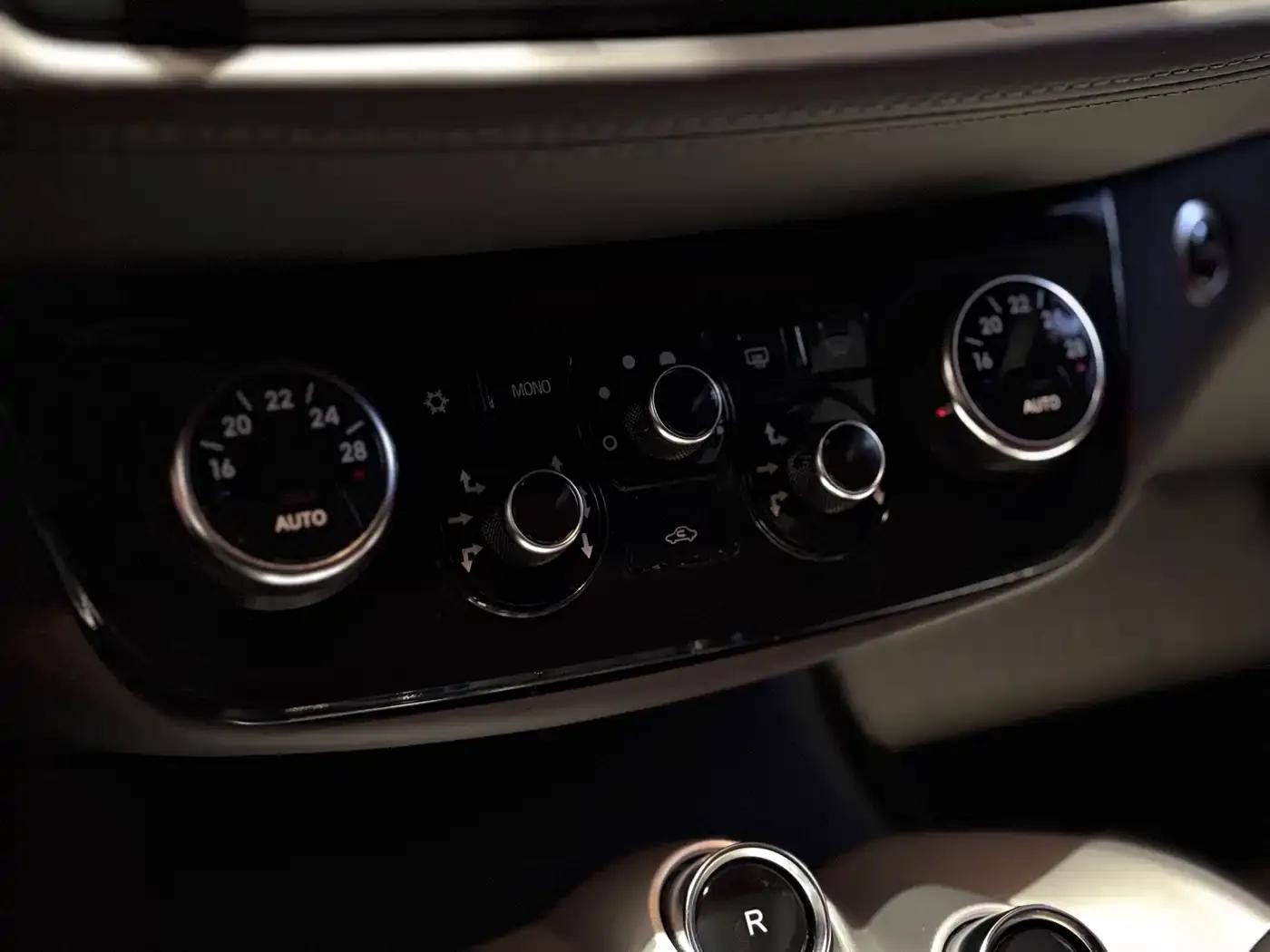 Ferrari FF 2012 6.3L V12 — миниатюра 14