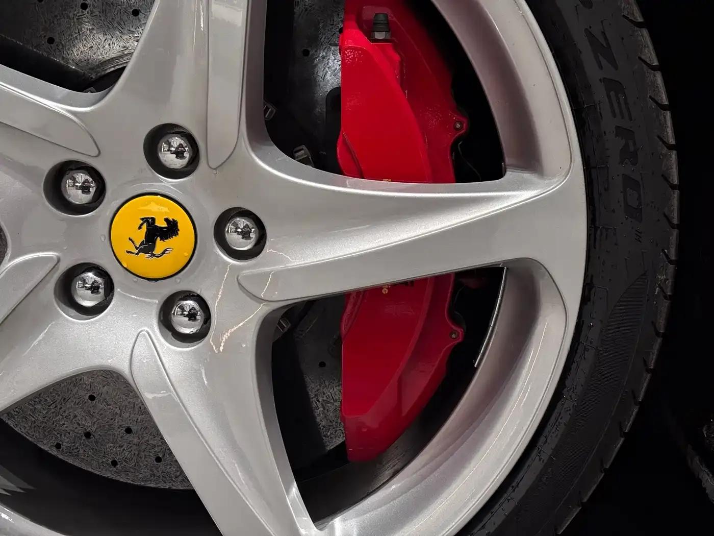 Ferrari FF 2012 6.3L V12 — миниатюра 22