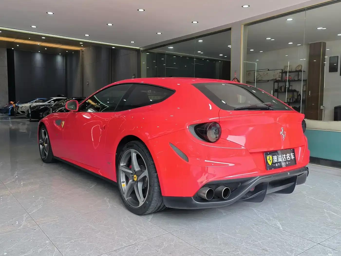 Ferrari FF 2012 6.3L V12 — миниатюра 17