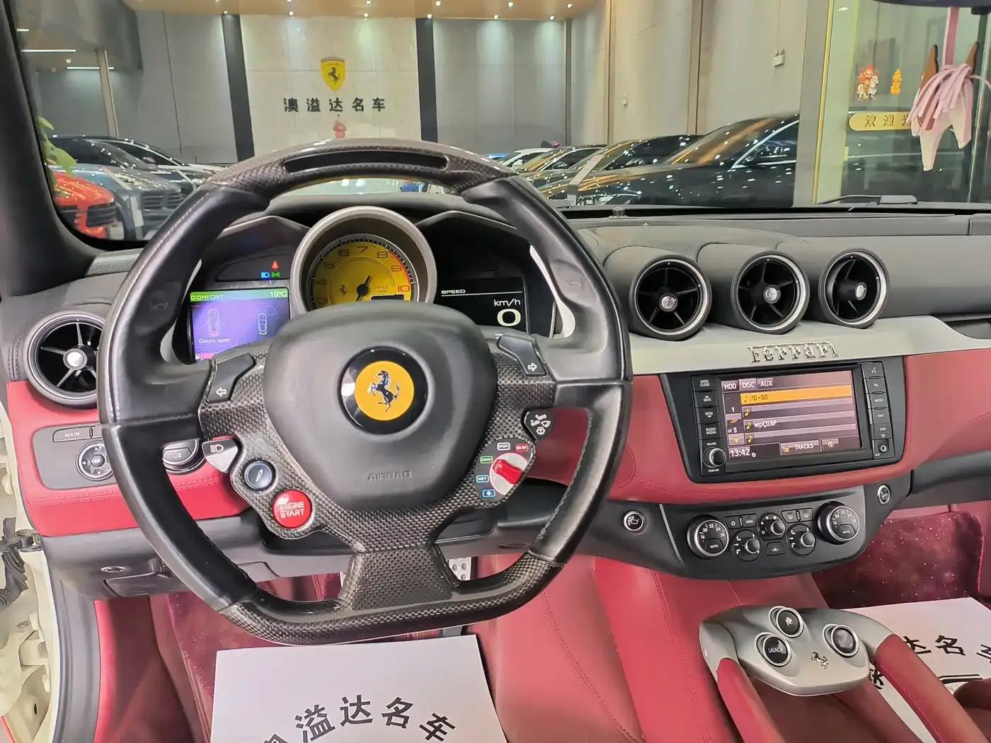 Ferrari FF 2012 6.3L V12 — миниатюра 3