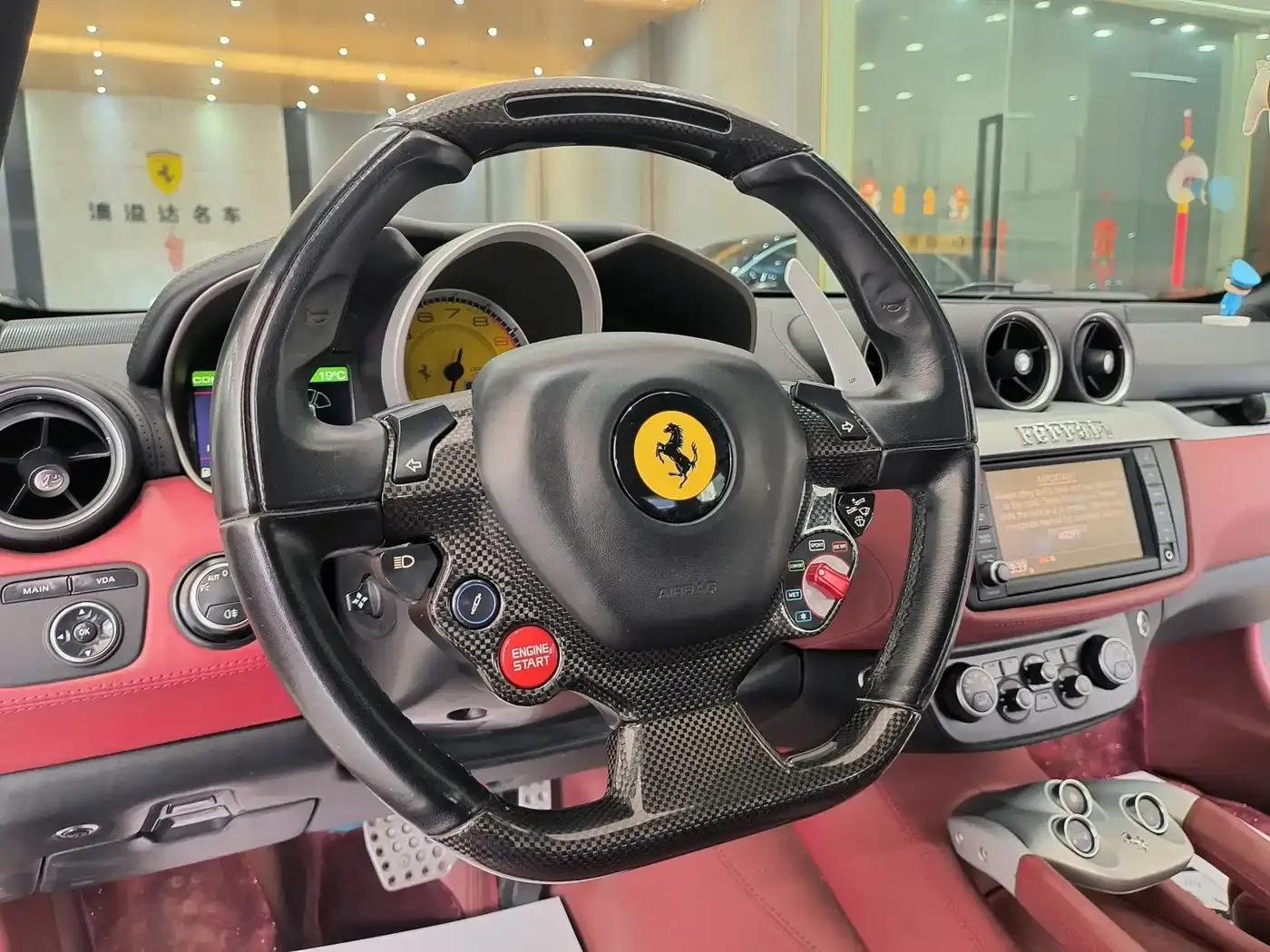 Ferrari FF 2012 6.3L V12 — миниатюра 5