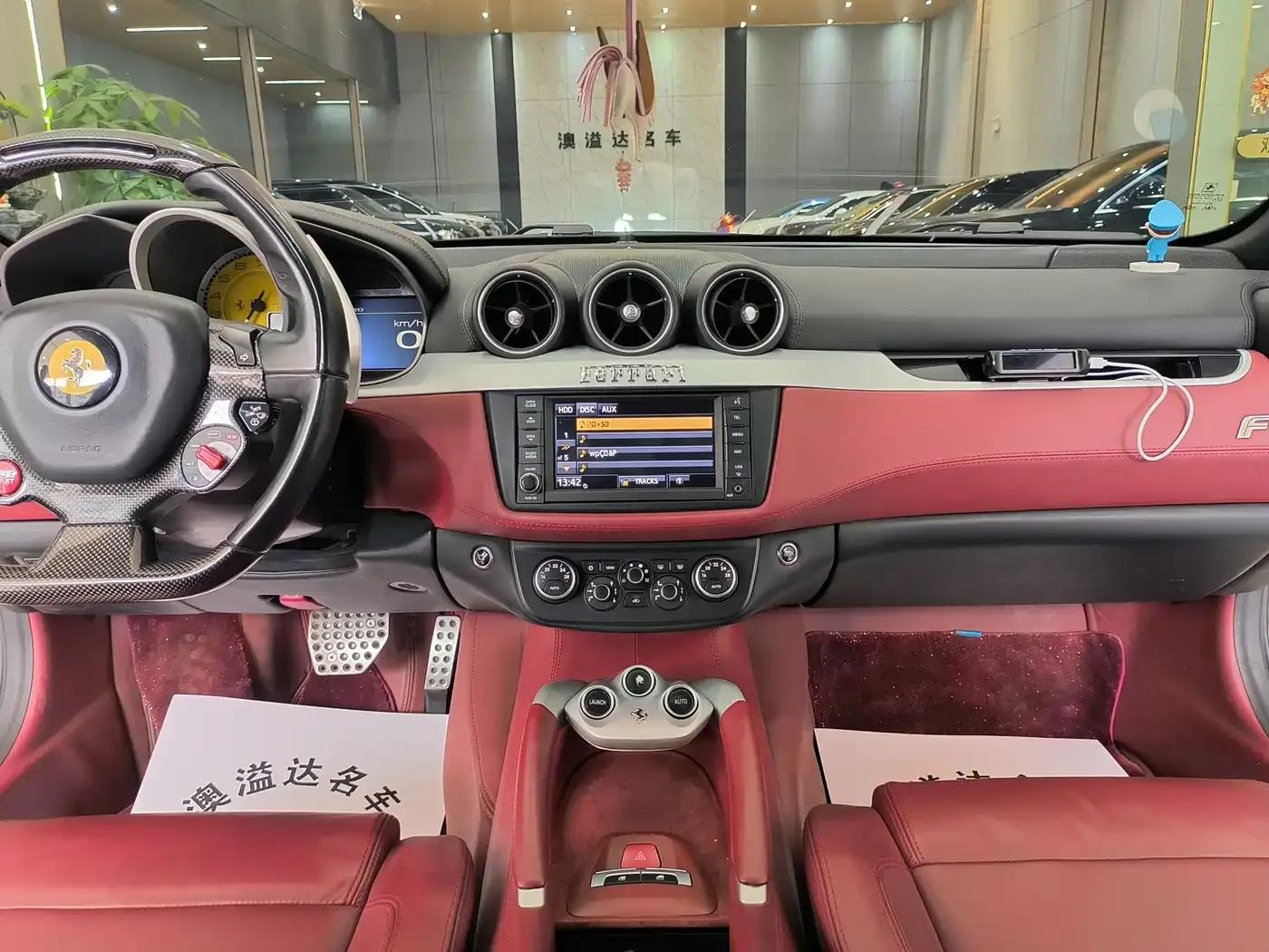Ferrari FF 2012 6.3L V12 — миниатюра 8