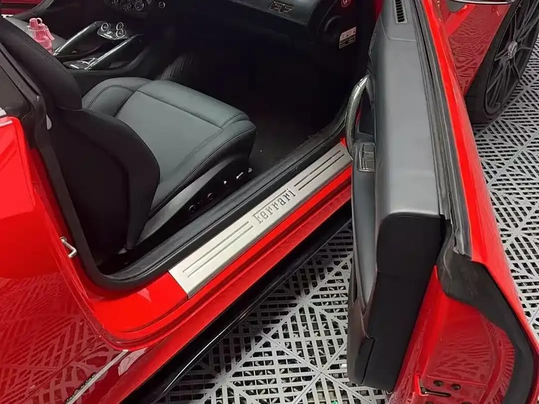 Ferrari FF 2012 6.3L V12 — миниатюра 8