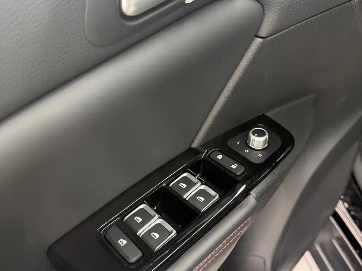 General F9 2022 2.0T Gasoline Manual 4WD Luxury Standard Box 4G20TI5 — миниатюра 15