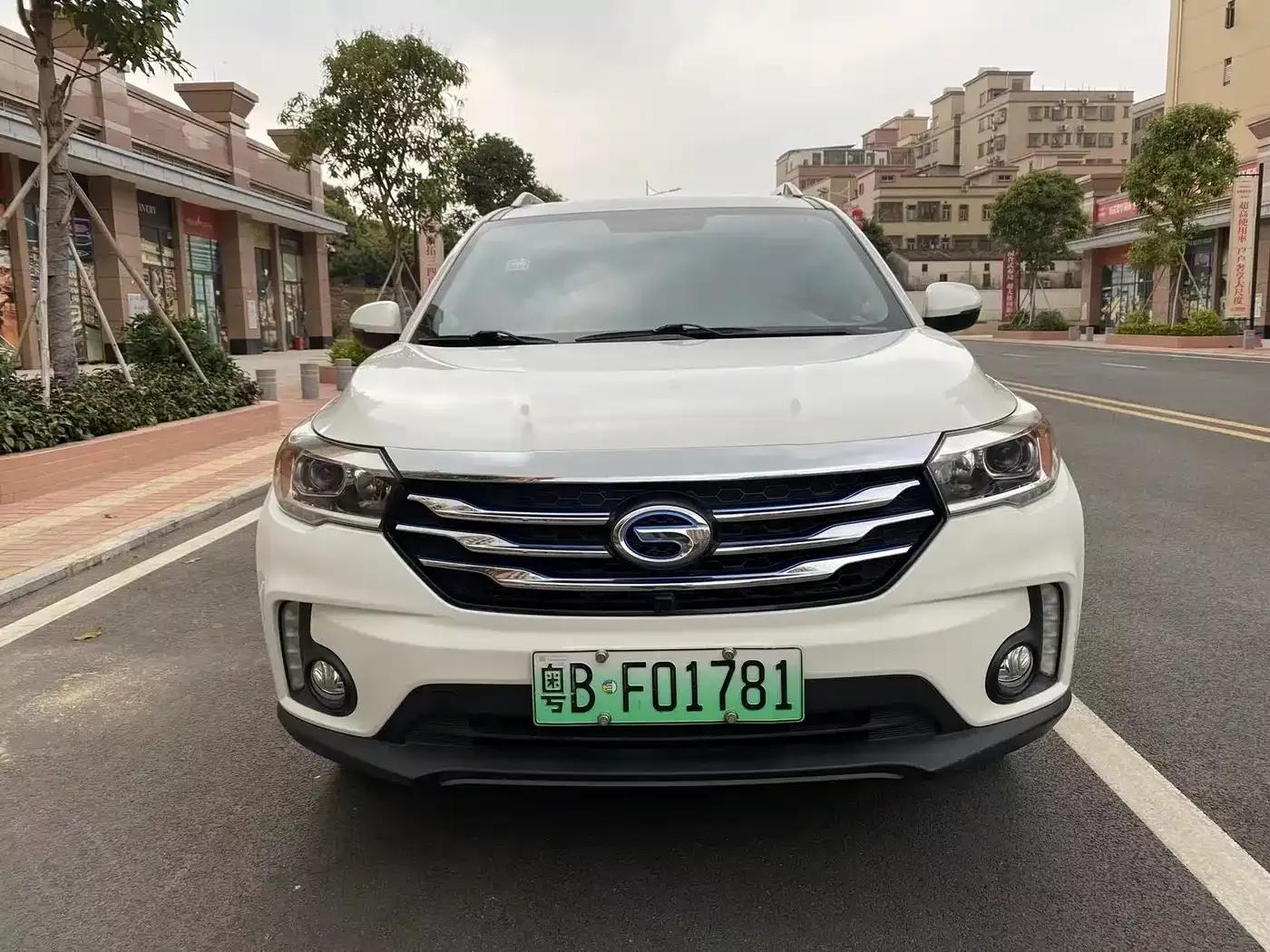 Trumpchi GS4 New Energy 2017 1.5L PHEV Premium Edition — миниатюра 3