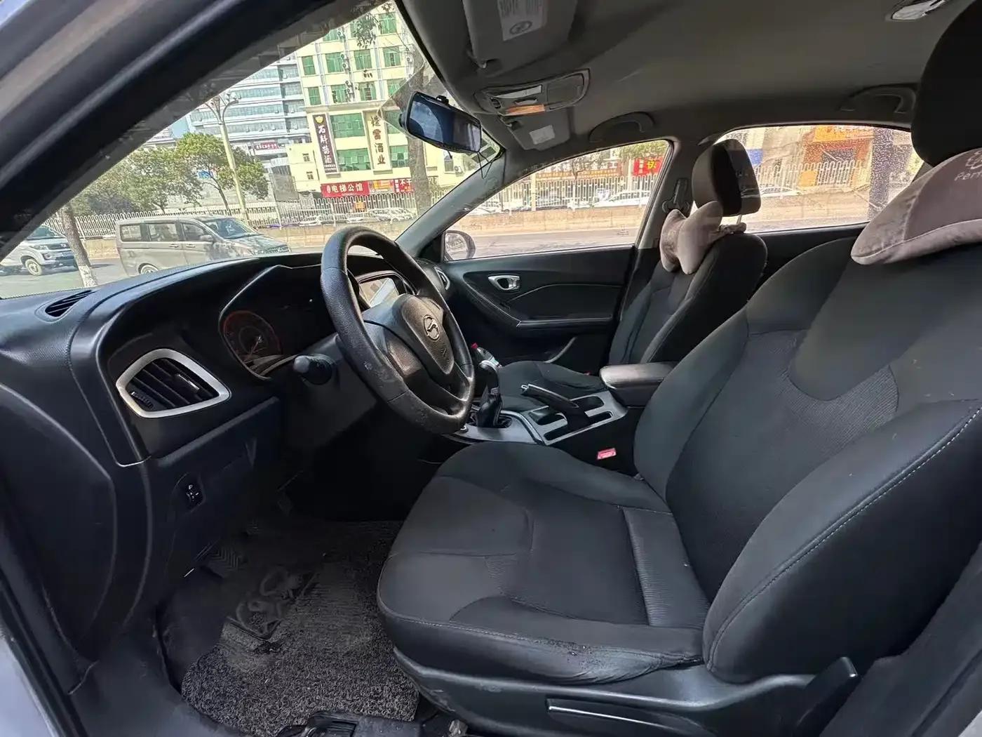 Trumpchi GA3 2013 1.6L Manual Elite Edition — миниатюра 5