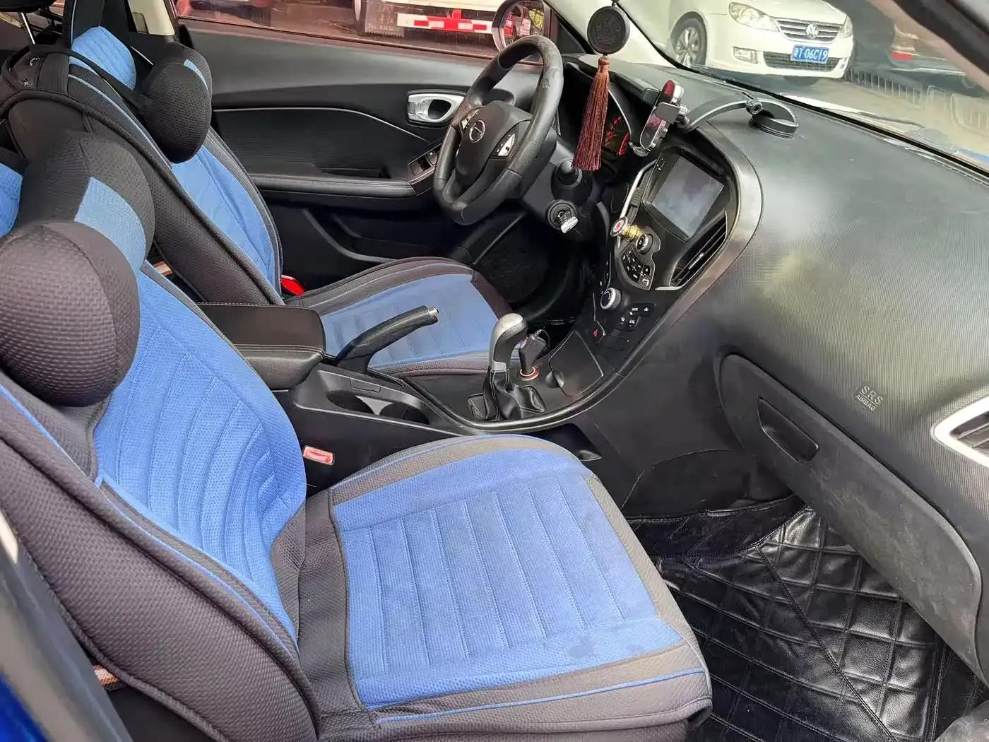 Trumpchi GA3 2013 1.6L Manual Deluxe Edition — миниатюра 10