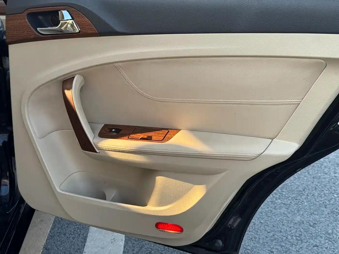 Trumpchi GA5 2012 1.8L Automatic Premium Edition — миниатюра 15