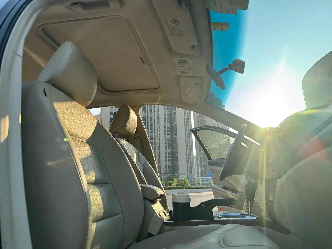 Trumpchi GA5 2012 1.8L Automatic Premium Edition — миниатюра 18
