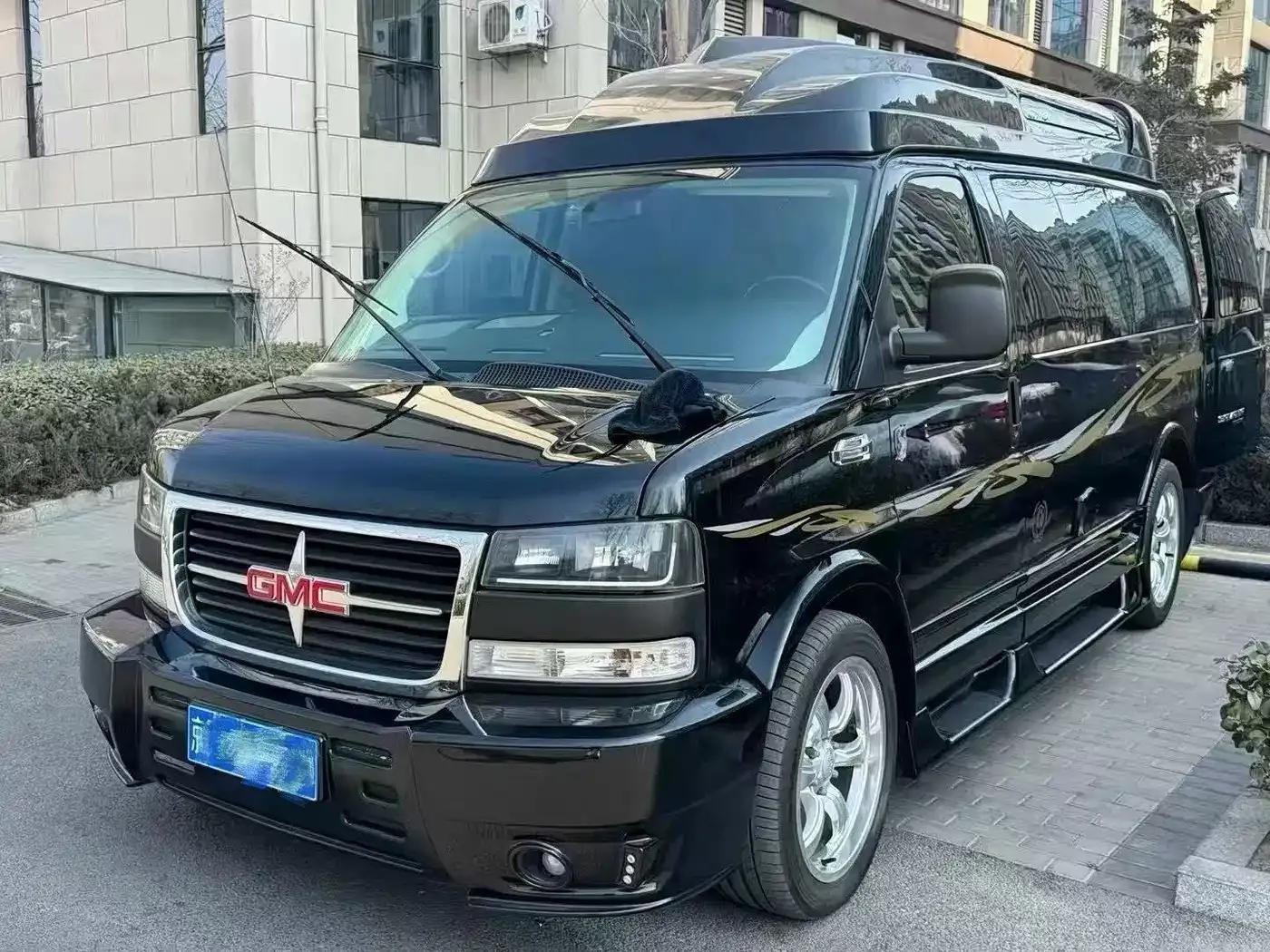 2015 SAVANA 5.3L AWD Executive Edition — миниатюра 2