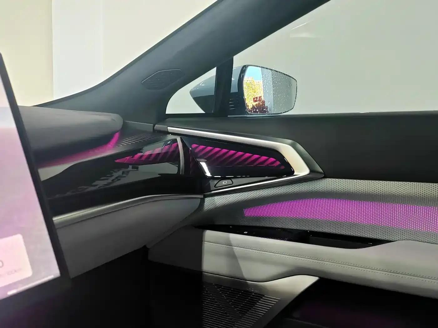 2023 HiPhi Z (Four-seater version) — миниатюра 14