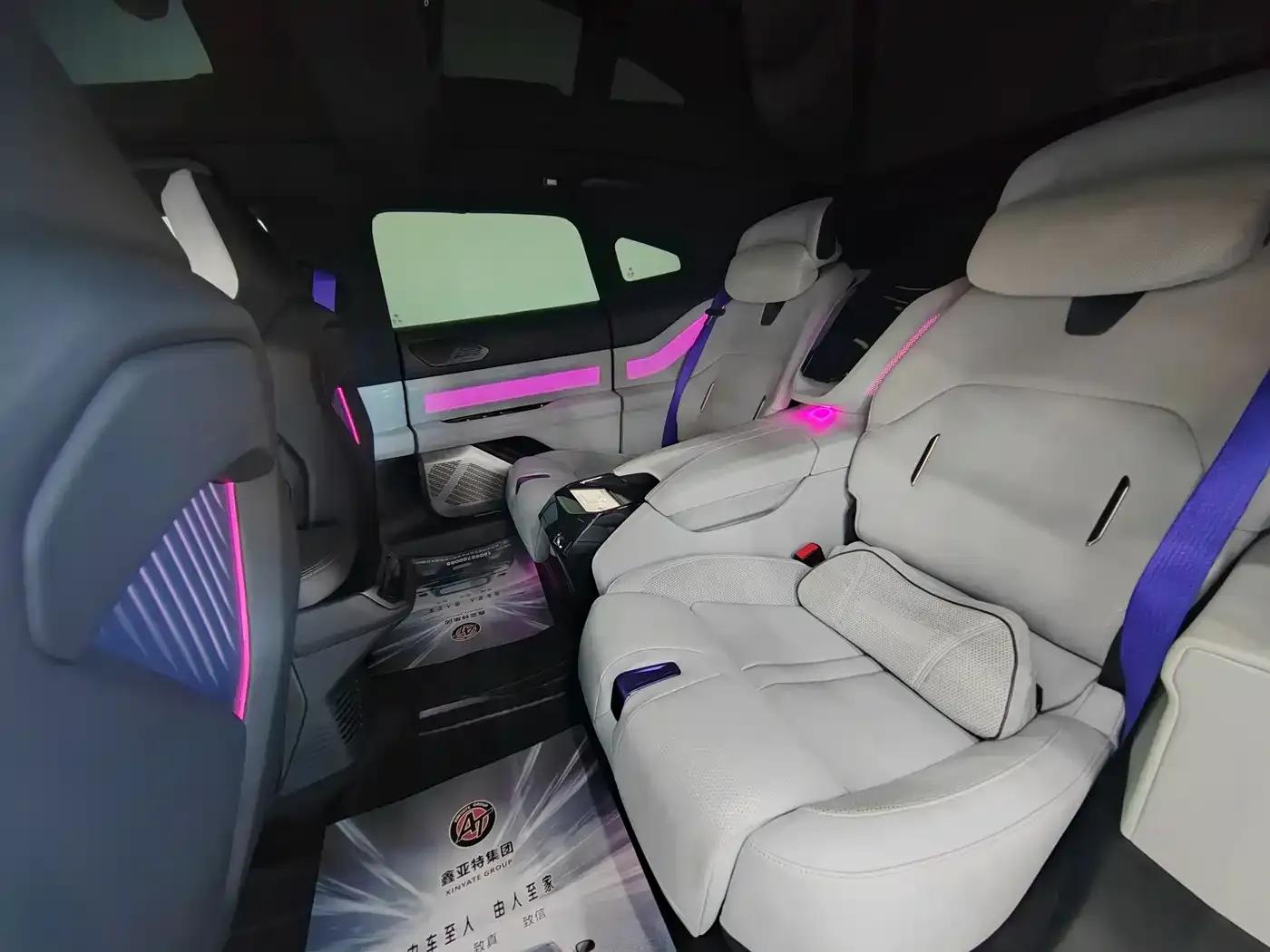 2023 HiPhi Z (Four-seater version) — миниатюра 19