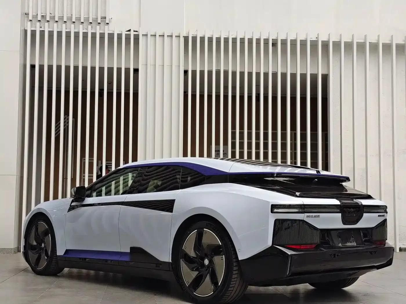2023 HiPhi Z (Four-seater version) — миниатюра 11