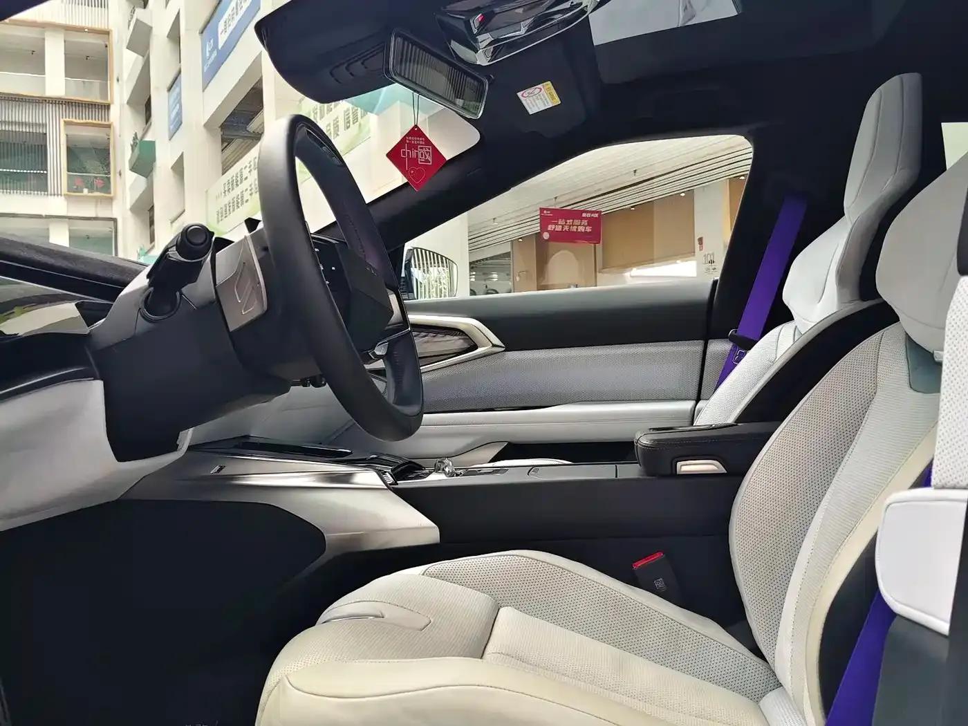 2023 HiPhi Z (Four-seater version) — миниатюра 6