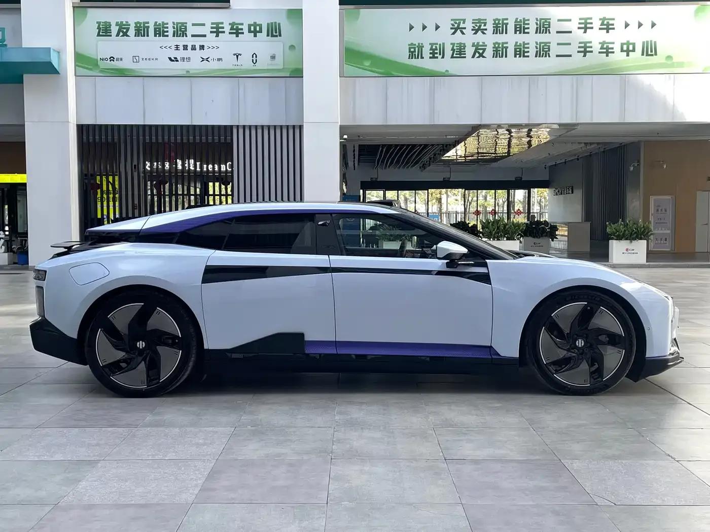 HiPhi Z 2023 Five-Seat Version — миниатюра 6