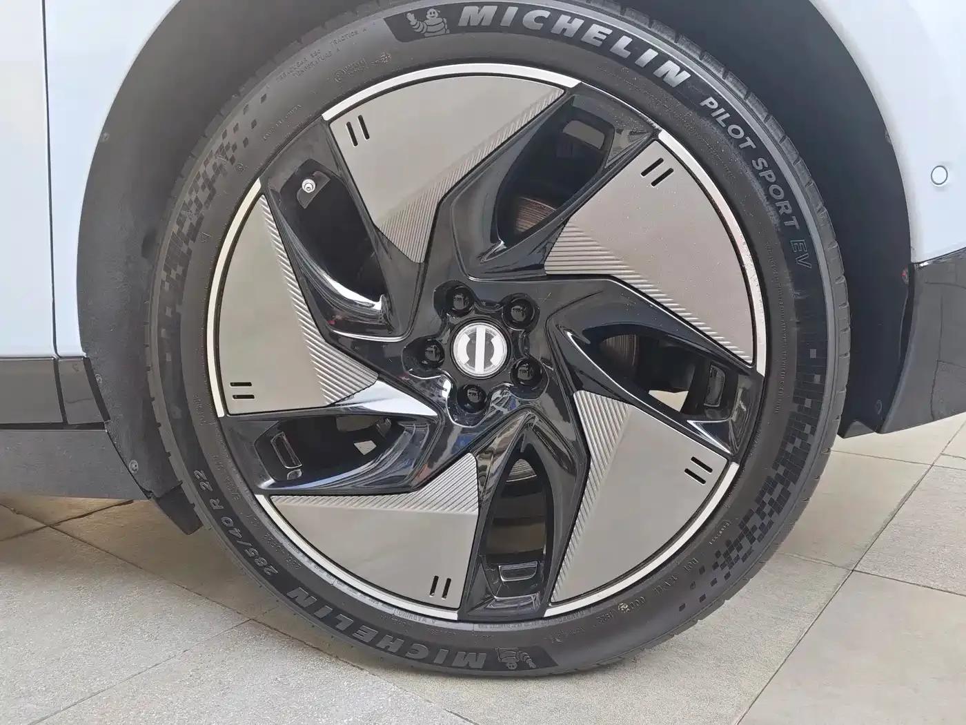 HiPhi Z 2023 Five-Seat Version — миниатюра 11