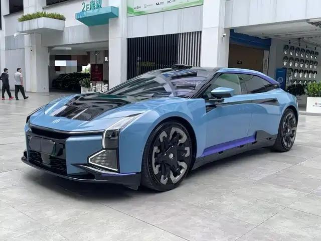 2023 HiPhi Z (Four-seater version)