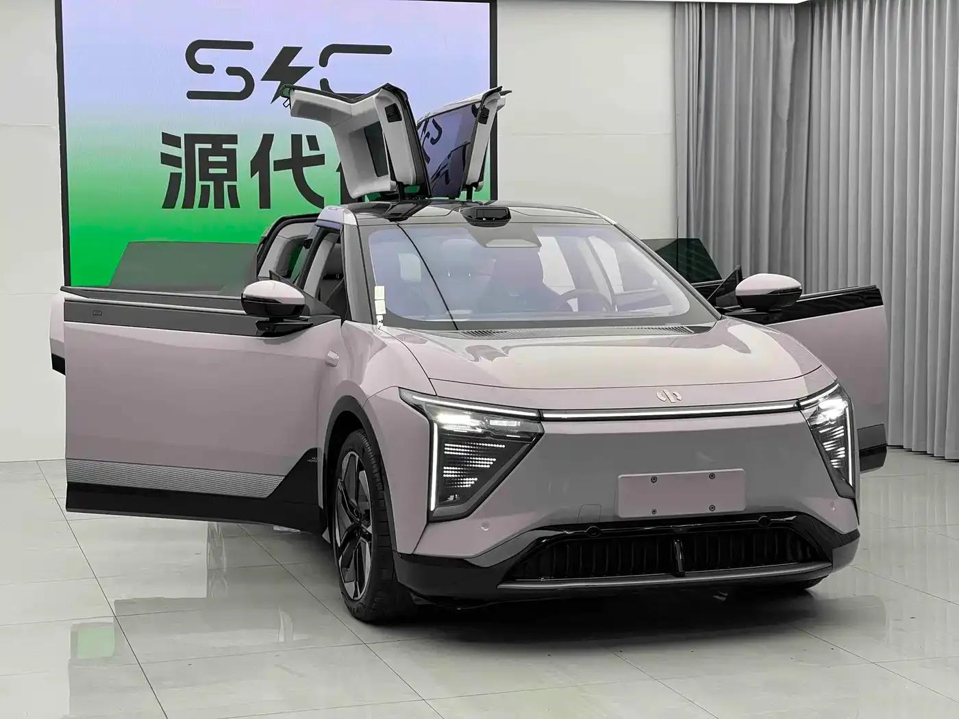 HiPhi Y 2023 560km Elite Edition — миниатюра 4