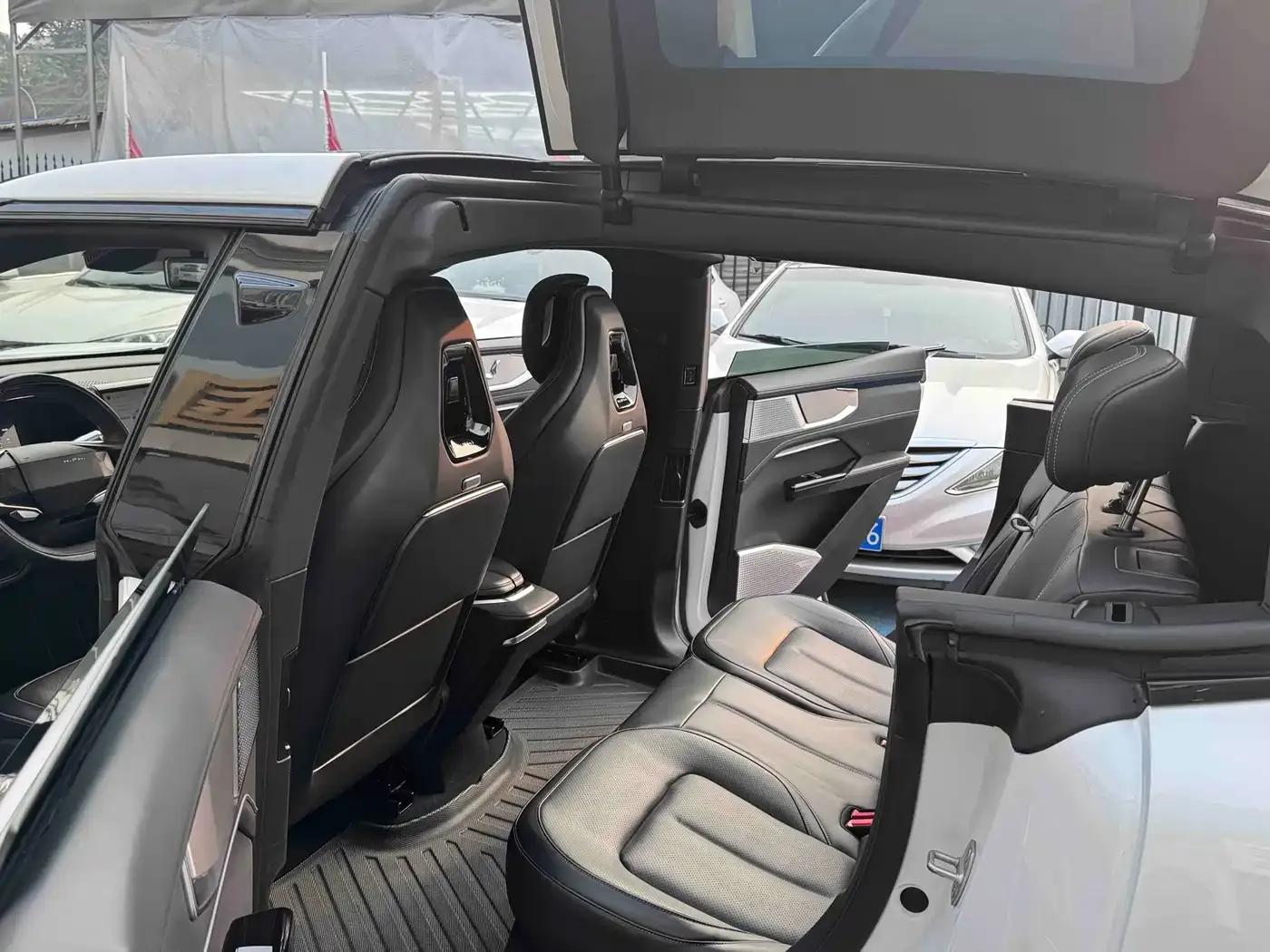 HiPhi Y 2023 560km Pioneer Edition — миниатюра 7