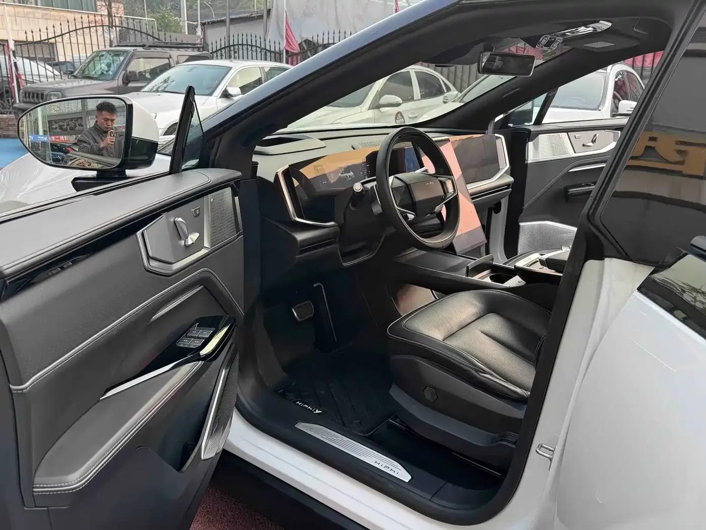 HiPhi Y 2023 560km Pioneer Edition — миниатюра 8