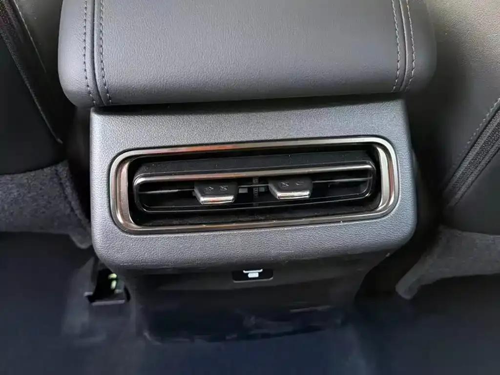 Haval Raptor 2025 Fuel-Powered 2.0T 4WD Ultra — миниатюра 25