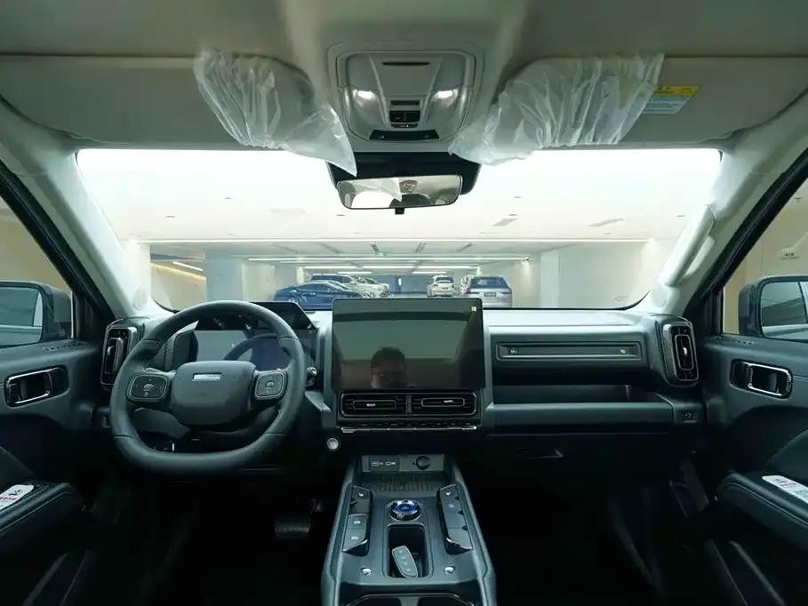 Haval Raptor 2025 Fuel-Powered 2.0T 4WD Pro — миниатюра 18