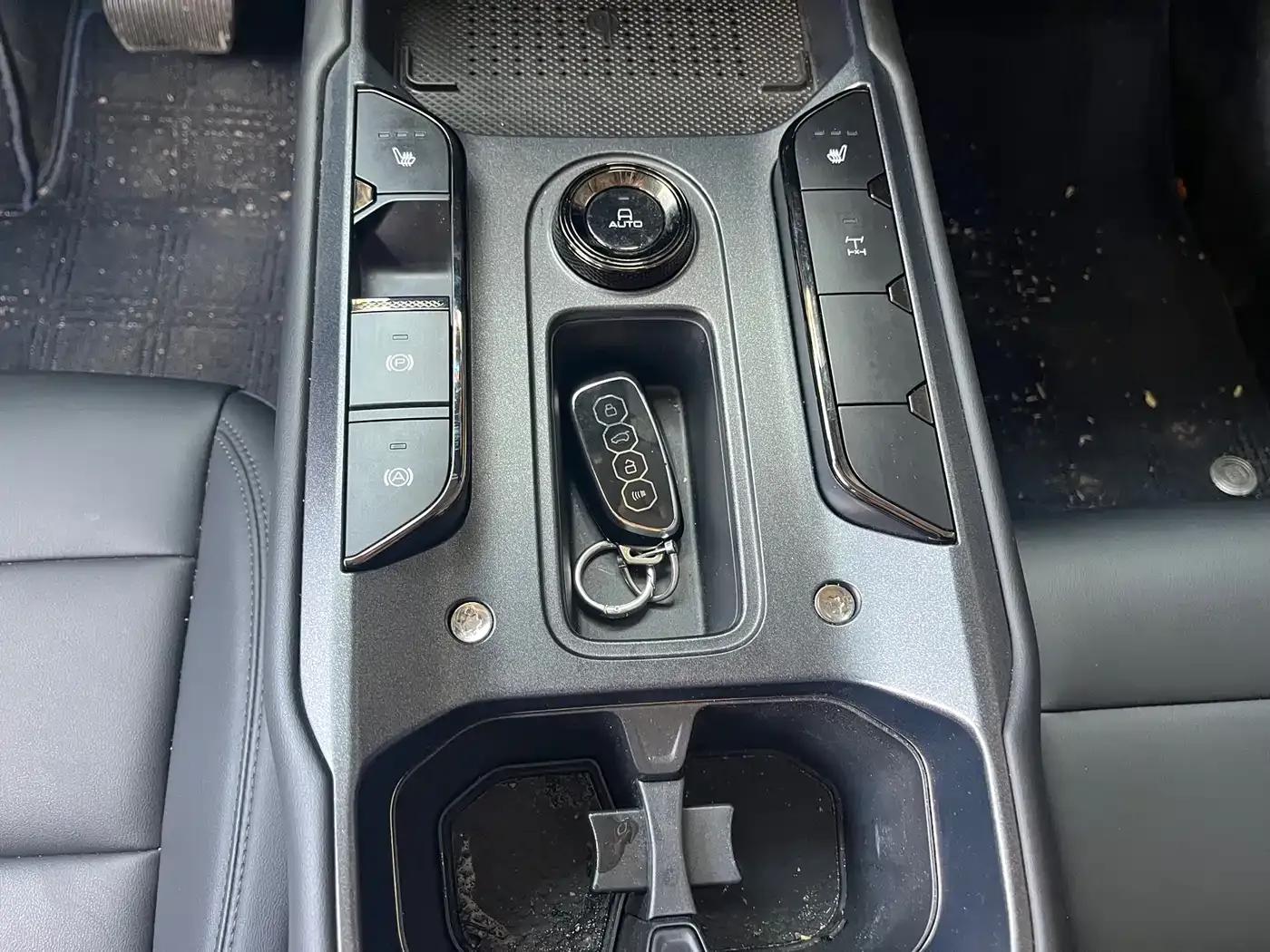 Haval Raptor 2025 Fuel-Powered 2.0T 4WD Pro — миниатюра 11