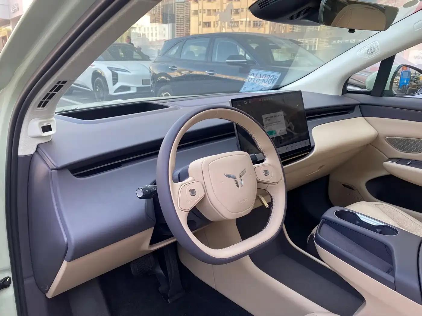 Hongqi Tiangong 06 2025 Model 520 Smart Selection Edition — миниатюра 11