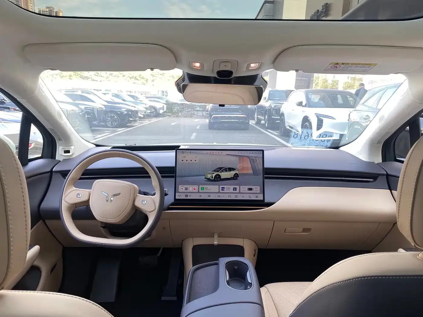 Hongqi Tiangong 06 2025 Model 520 Smart Selection Edition — миниатюра 13