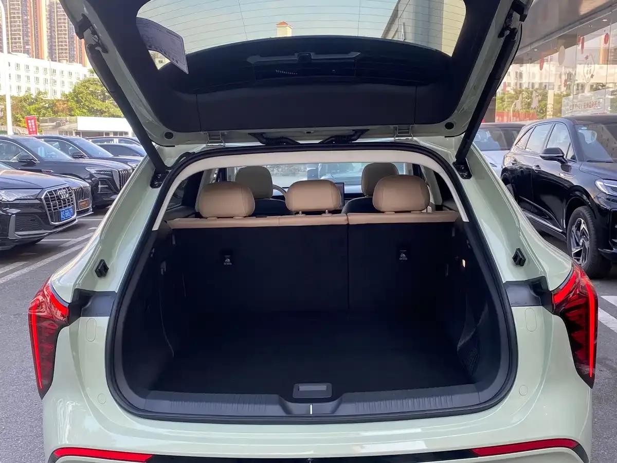 Hongqi Tiangong 06 2025 Model 520 Smart Selection Edition — миниатюра 14
